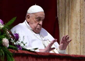 האפיפיור: "הפסיקו את האש בעזה ושחררו את החטופים"