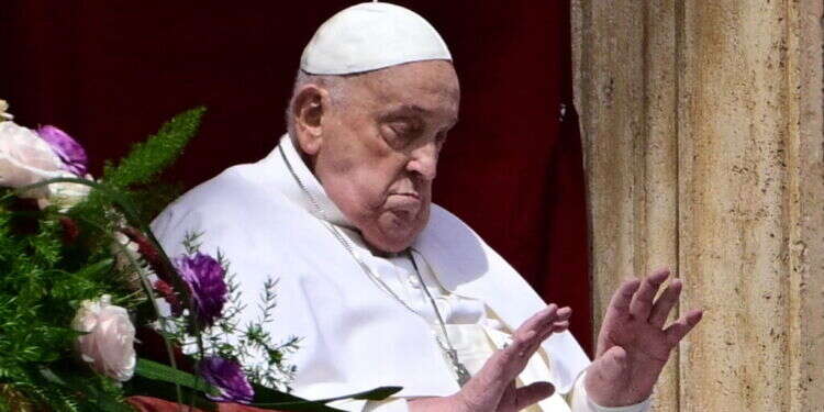 האפיפיור פרנציסקוס, היום. צילום: AFP האפיפיור: "הפסיקו את האש בעזה ושחררו את החטופים"