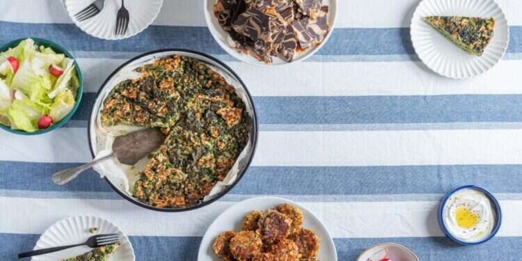 צילום: גיא אשכנזי, Karela Agency קציצות, פשטידה וסניקרס בלתי נשכחים: מתכונים על בסיס מצות