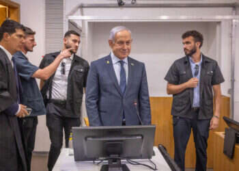 נתניהו על חקירות מקורביו: "בדיוק כמו שטאזי, מערך של הפחדה וניתוק"