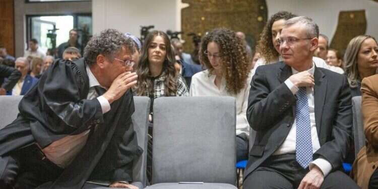 השופט עמית ביקש מהשר לוין: "לשוב לנתיב שיתוף הפעולה עם הרשות השופטת"