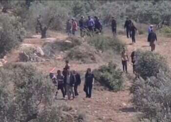 30 אנרכיסטים ופלסטינים, תקפו המשפחות עם ילדים במרכז השומרון