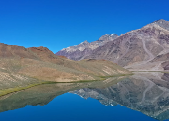 חוקרים: השינויים ברכס ההימלאיה מסכנים שני מיליארד איש