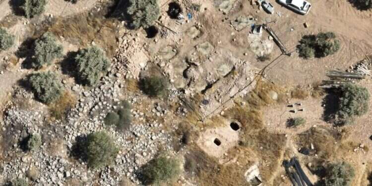 "מחיקה שיטתית": העיר המקראית נהרסת בבנייה פלסטינית בלתי חוקית