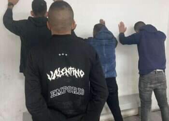 מעצר החשודים בזיוף תעודות זהות לשב זייפו תעודות זהות: נעצרו בעלי חברה שסיפקה שב"חים פלסטינים לעסקים