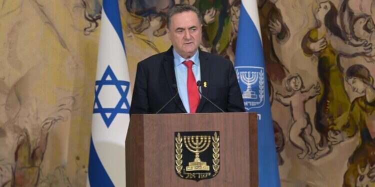 שר הביטחון: "מתחייב שנעשה את הכל להחזיר את כל החטופים הביתה"