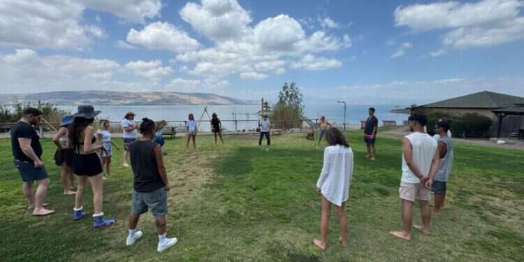 ריטריט שורדי הנובה בצפון עיבוד משותף: שורדי הנובה שהתאחדו לקראת יום הזיכרון