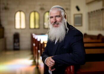 "אחרי שרב אשי נלחם איתך כתף אל כתף בעזה, הוא מסביר לך את הגמרא"