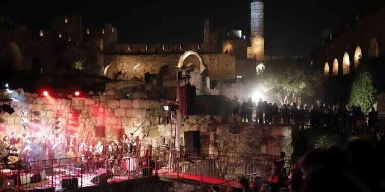 מימונה במגדל. צילום: באדיבות מגדל דוד מוזיאון ירושלים סטנדאפ של אנטולי מ"קופה ראשית" ושחזור משפט דרייפוס: מה שעולה השבוע